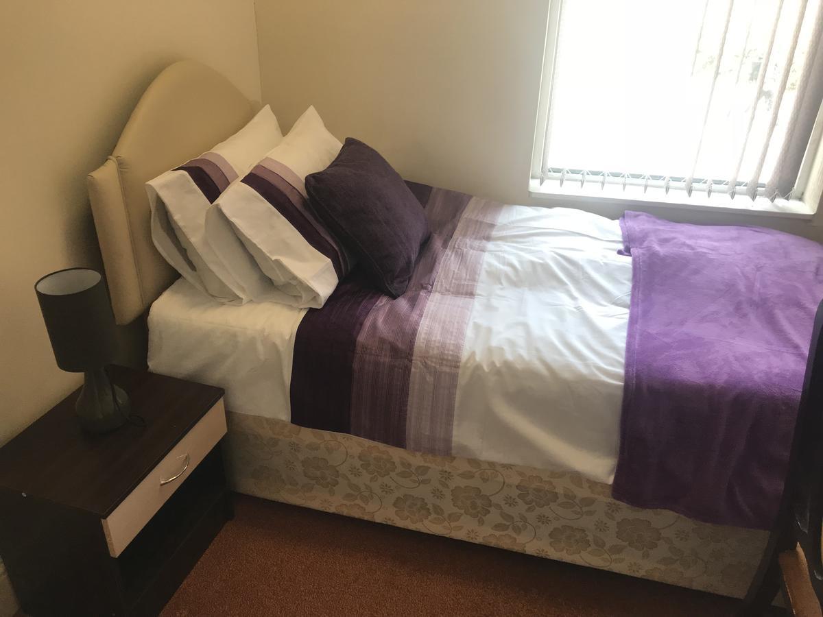 Adelaide House Daire Luton  Dış mekan fotoğraf