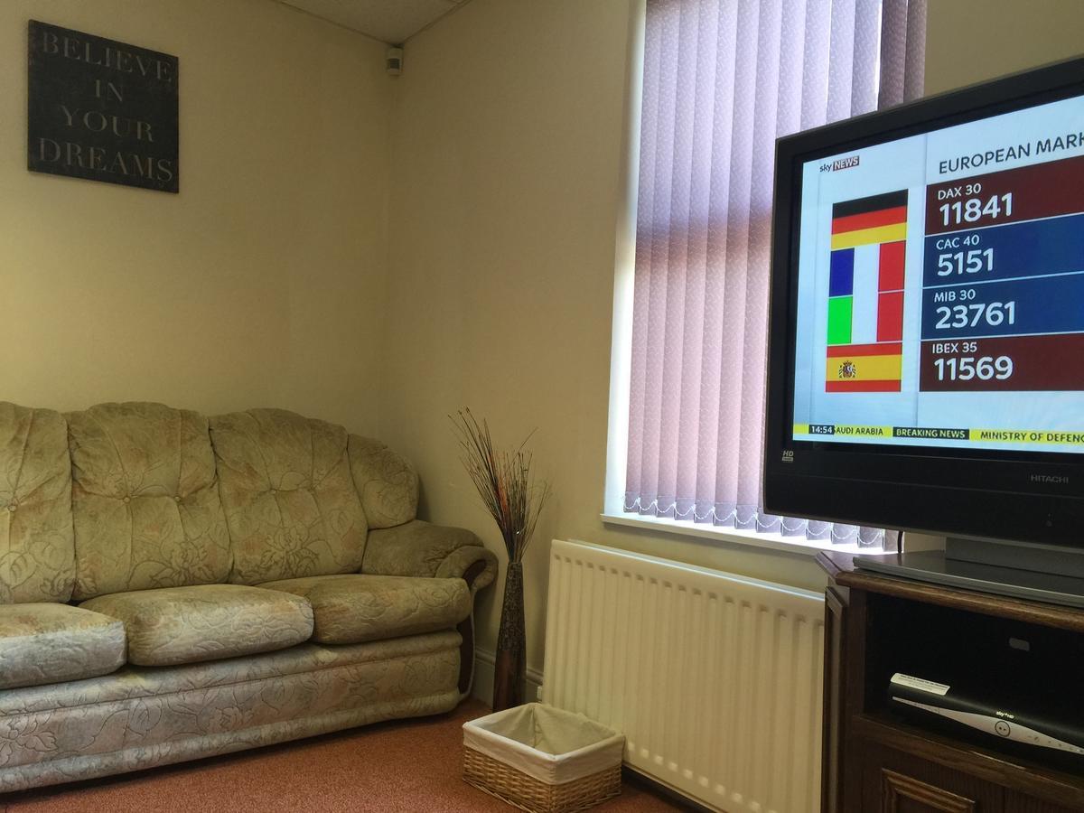 Adelaide House Daire Luton  Dış mekan fotoğraf