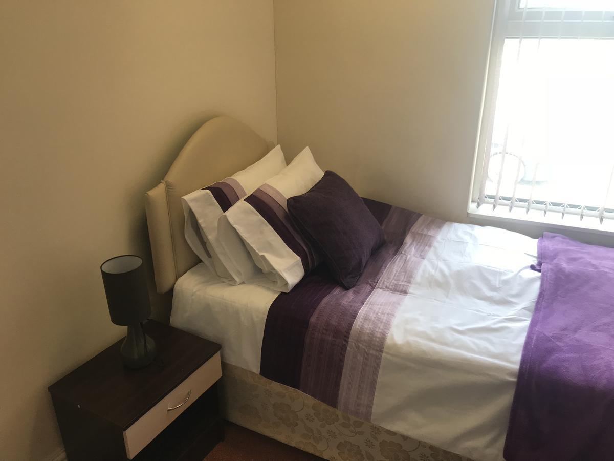 Adelaide House Daire Luton  Dış mekan fotoğraf