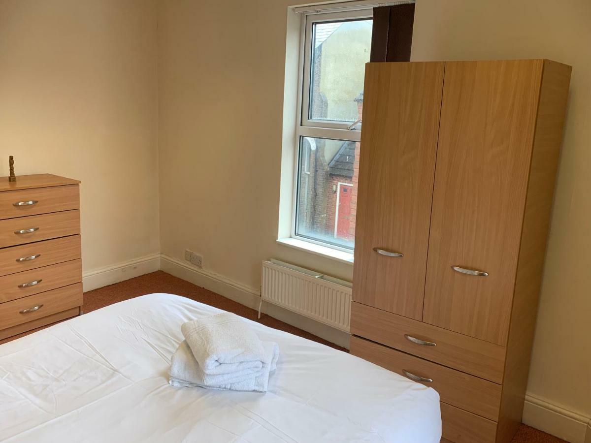 Adelaide House Daire Luton  Dış mekan fotoğraf