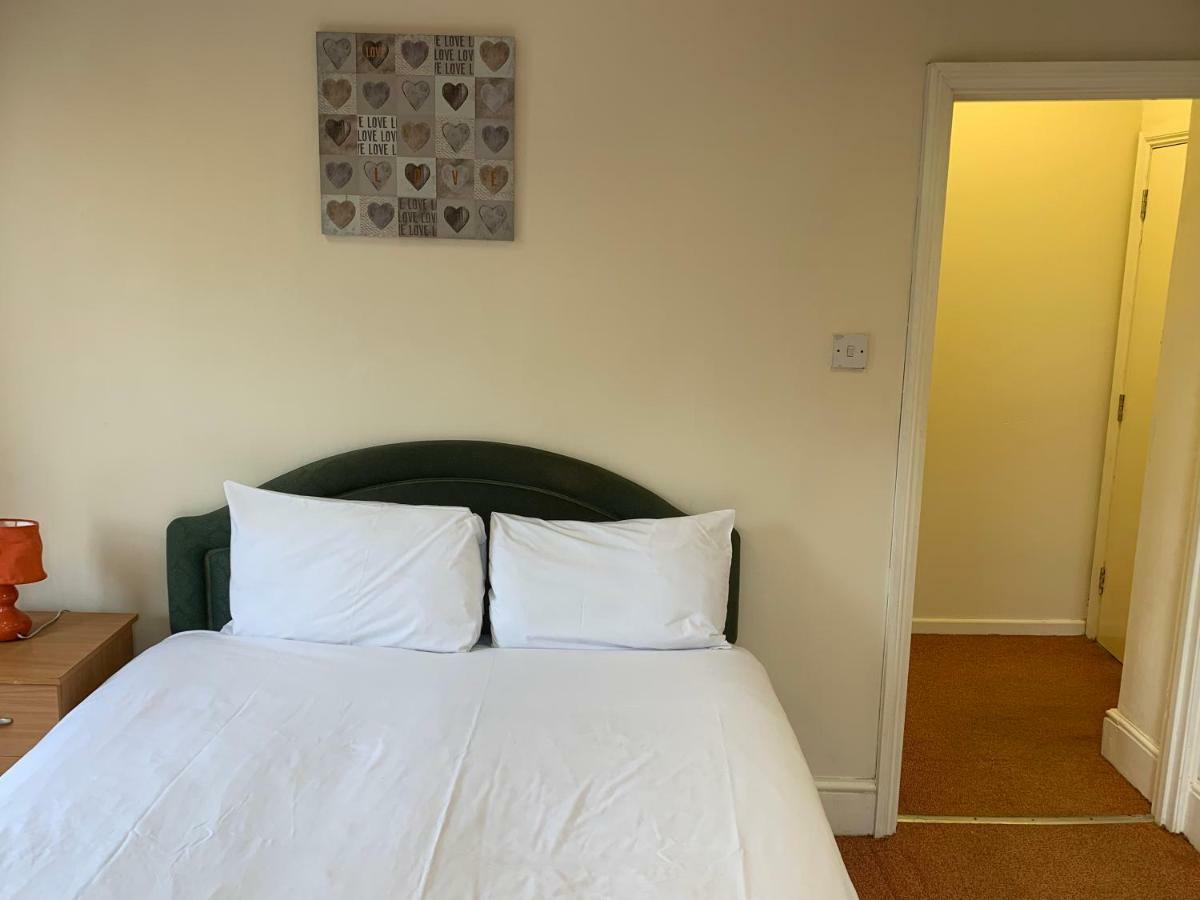 Adelaide House Daire Luton  Dış mekan fotoğraf