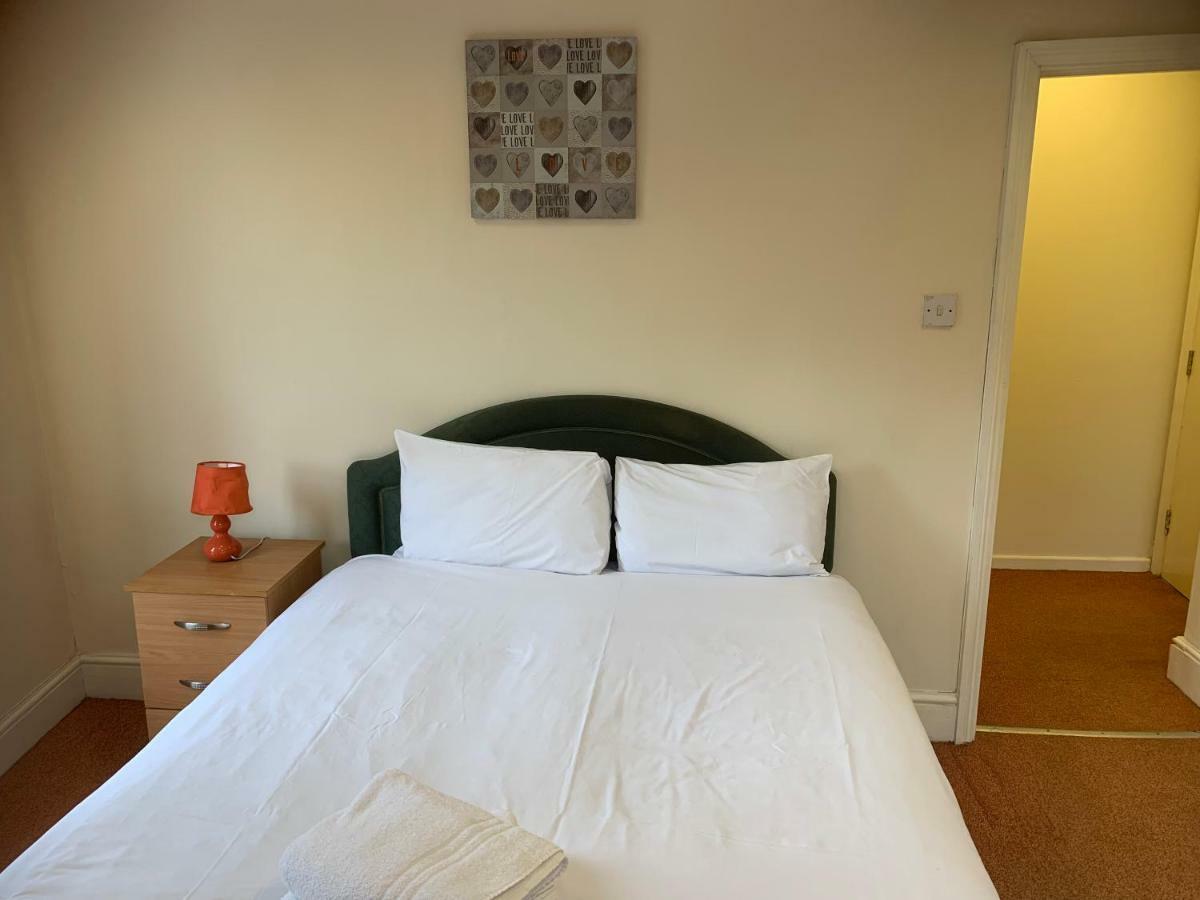 Adelaide House Daire Luton  Dış mekan fotoğraf